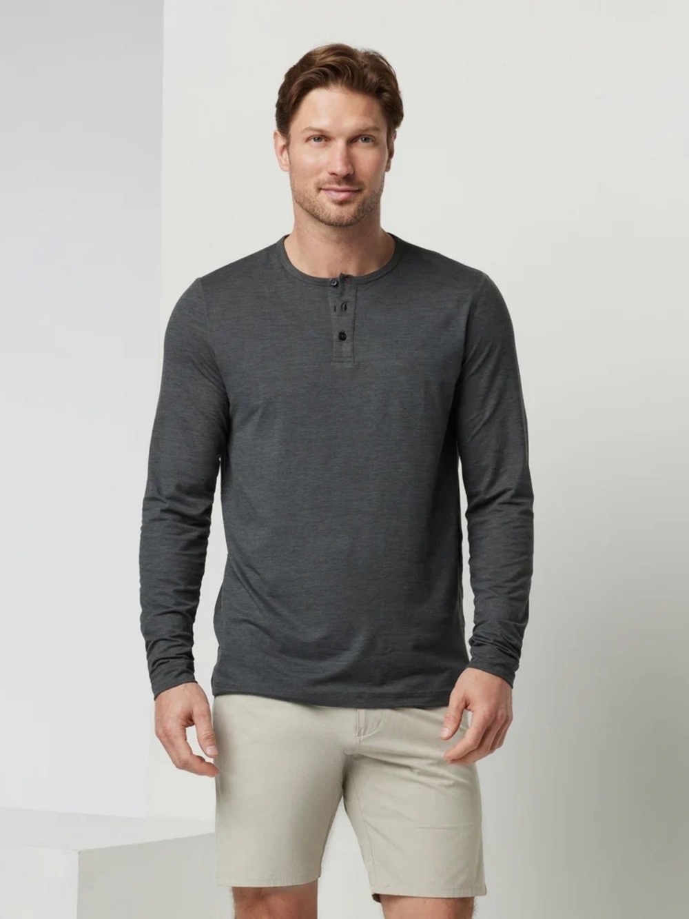 Vuori Ease Performance Henley